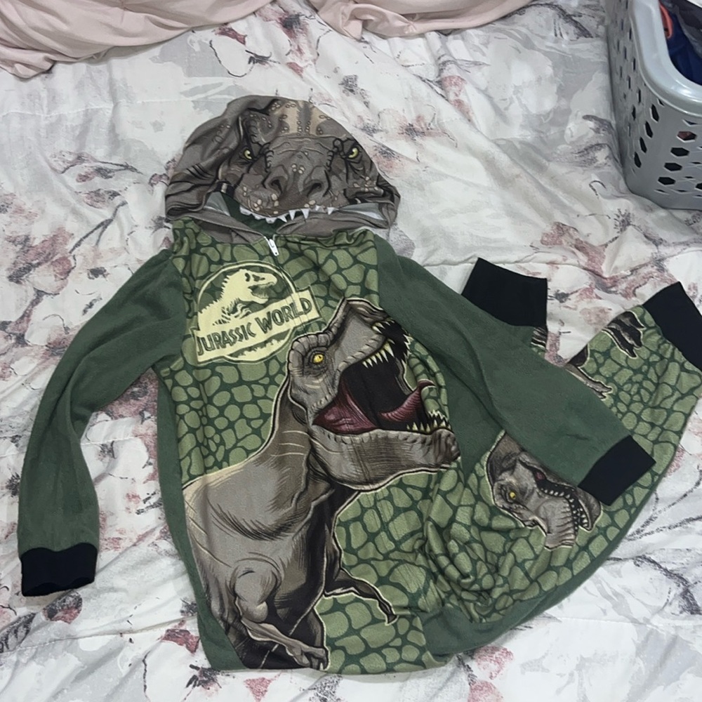 jurassic park dinosaur onesie with hoodie hood boys size 8